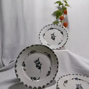Assiettes "Fleurettes"