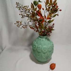 Vase "Fleurs d'opaline"