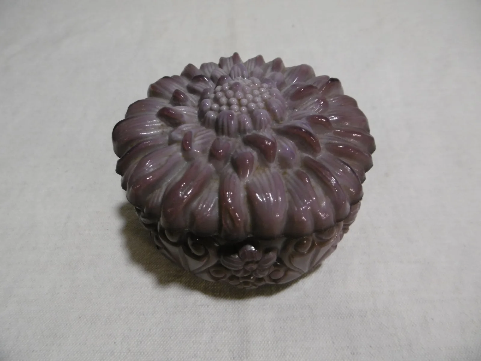 Bonbonnière "Chrysanthème" – Image 2
