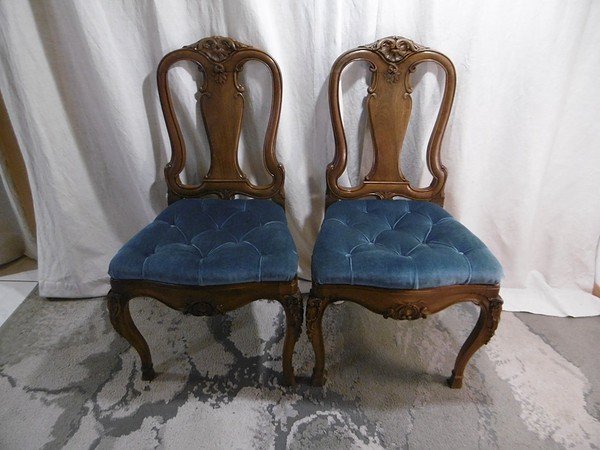 Chaises capitonnées – Image 2