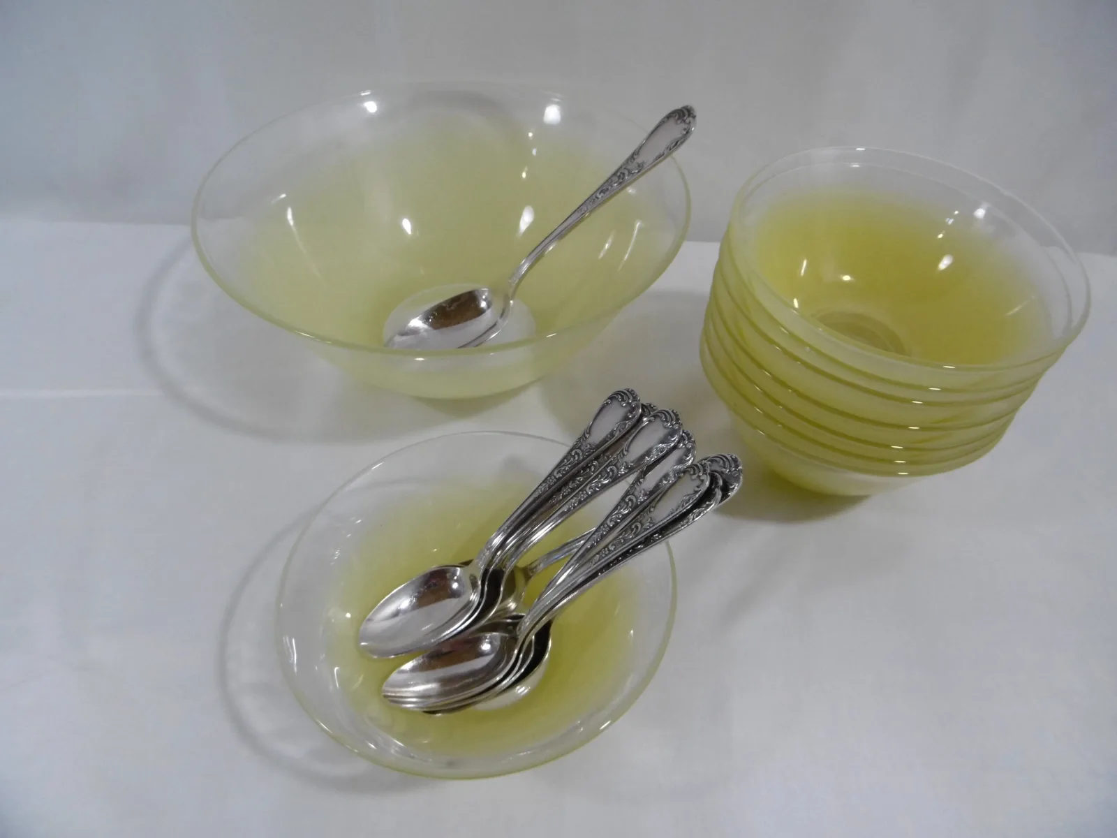 Service à salade de fruits, glace ou crème "Jaune"