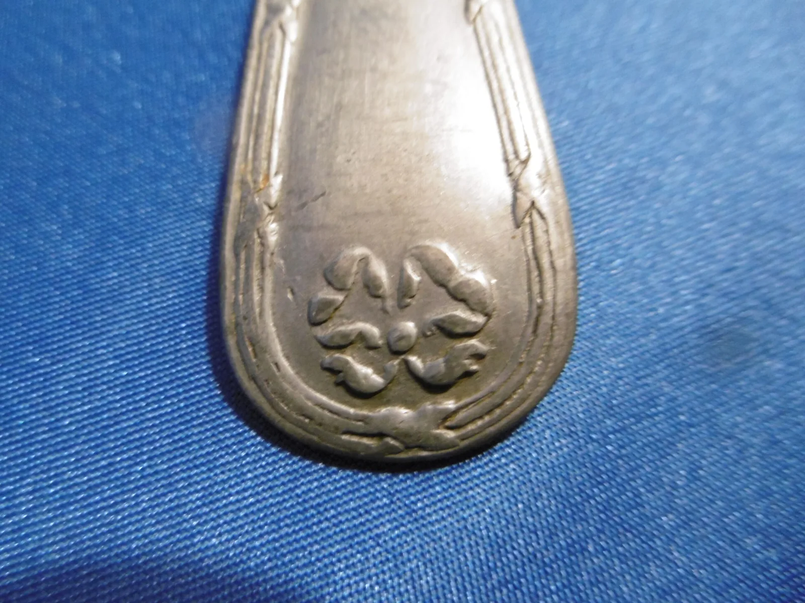 Cuillères en étain – Image 9