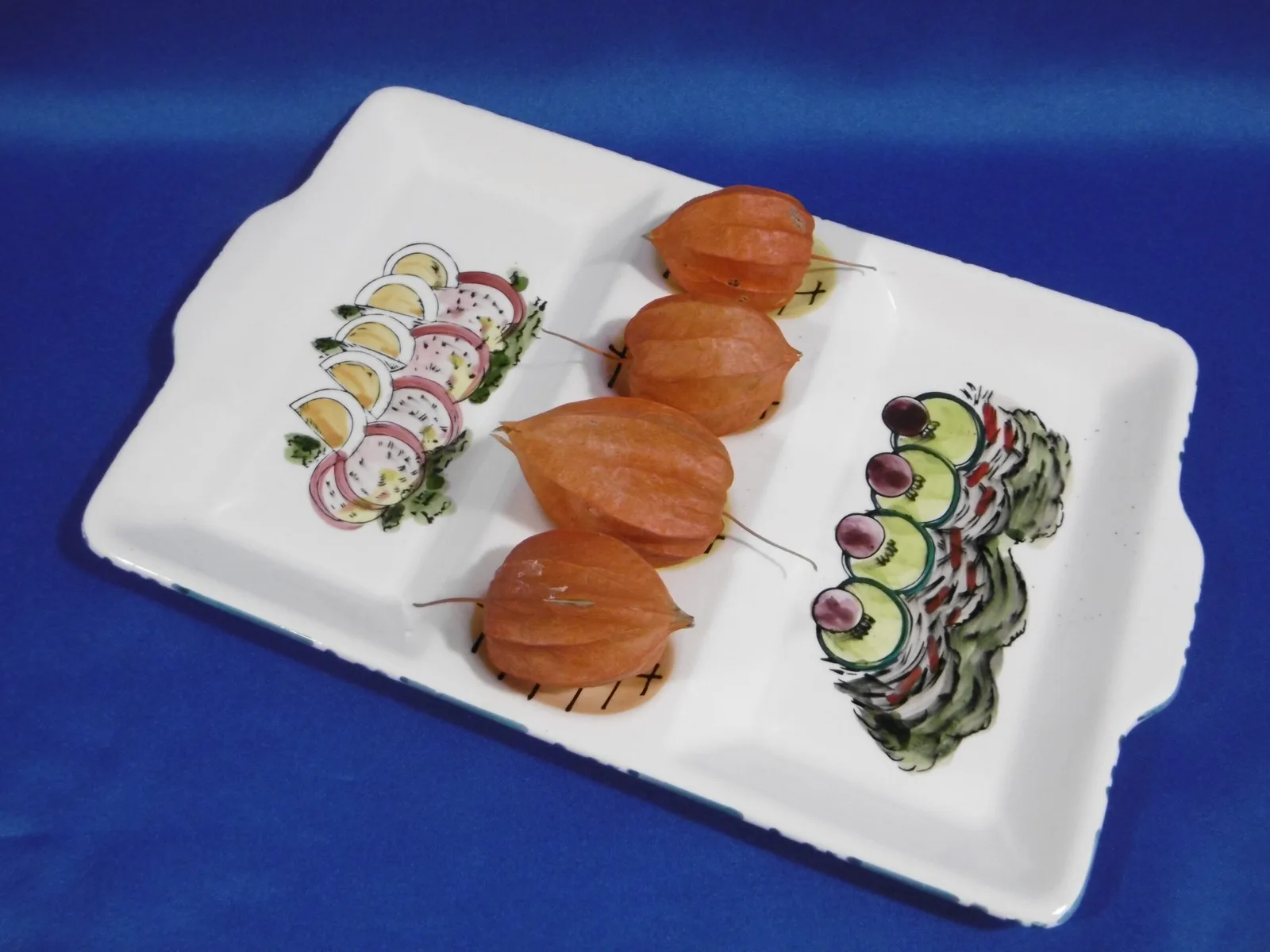 Plat à hors d'oeuvre