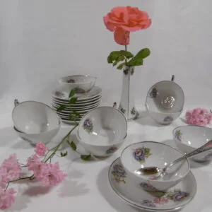 Tasses "Roses bleues"