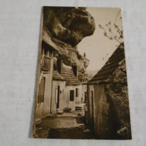 Carte postale "Les Eyzies"