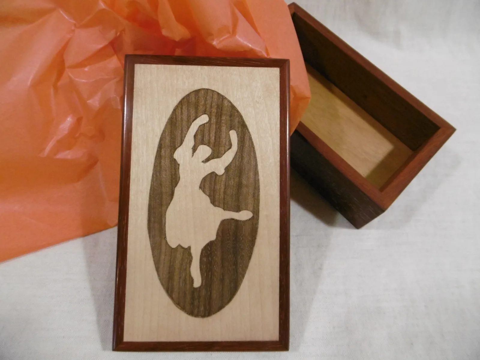 Boîte, coffret "Danseuse"