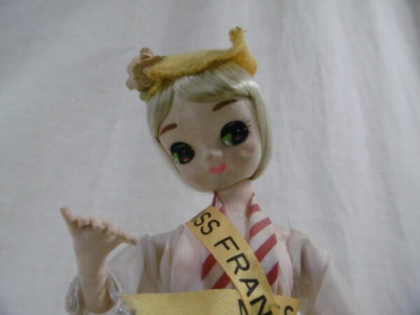 Poupée régionale, niçoise "Miss France" – Image 5