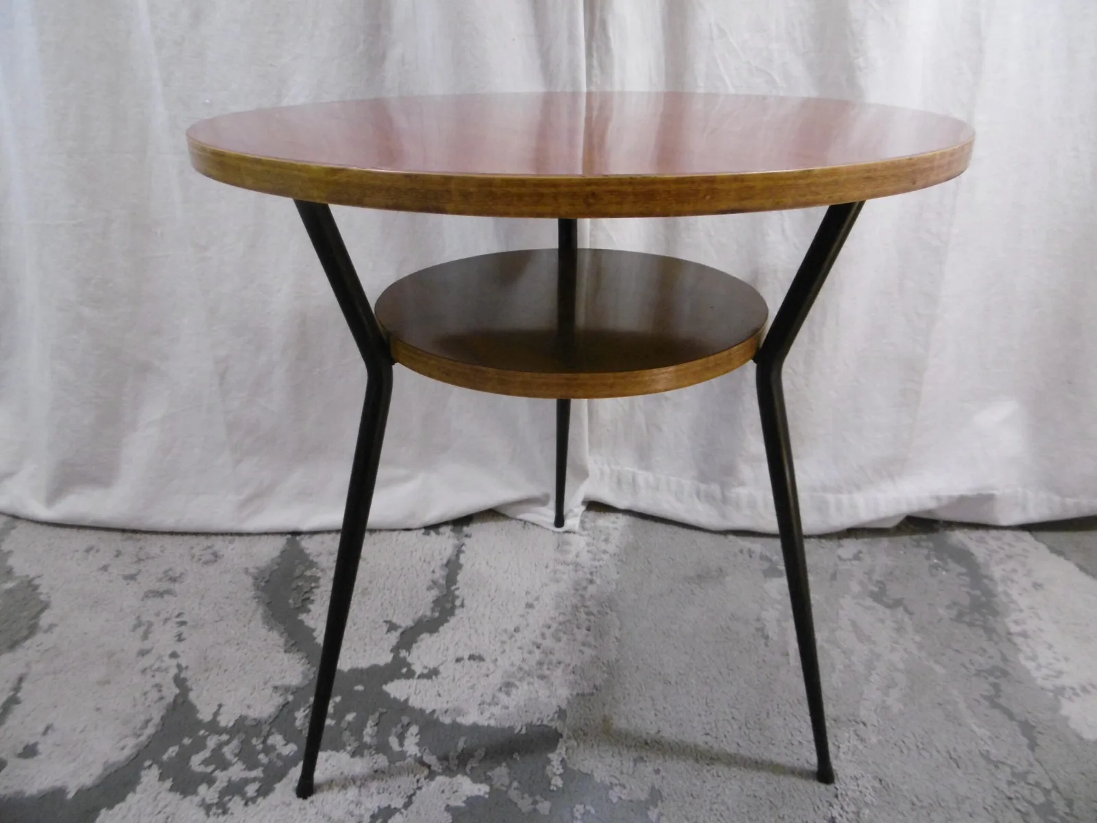 Table ronde d'appoint vintage – Image 6