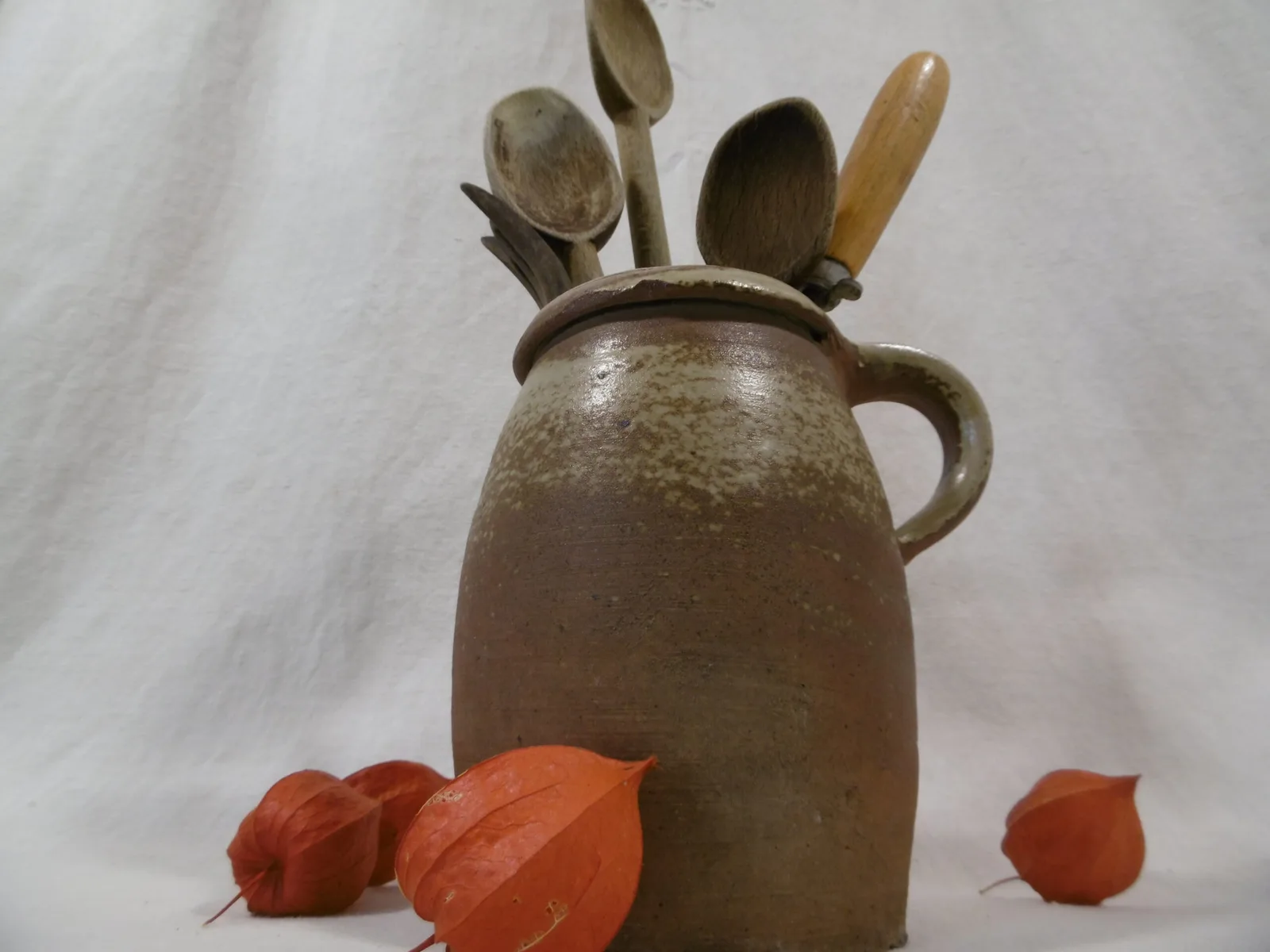 Pot en grès à une anse – Image 11