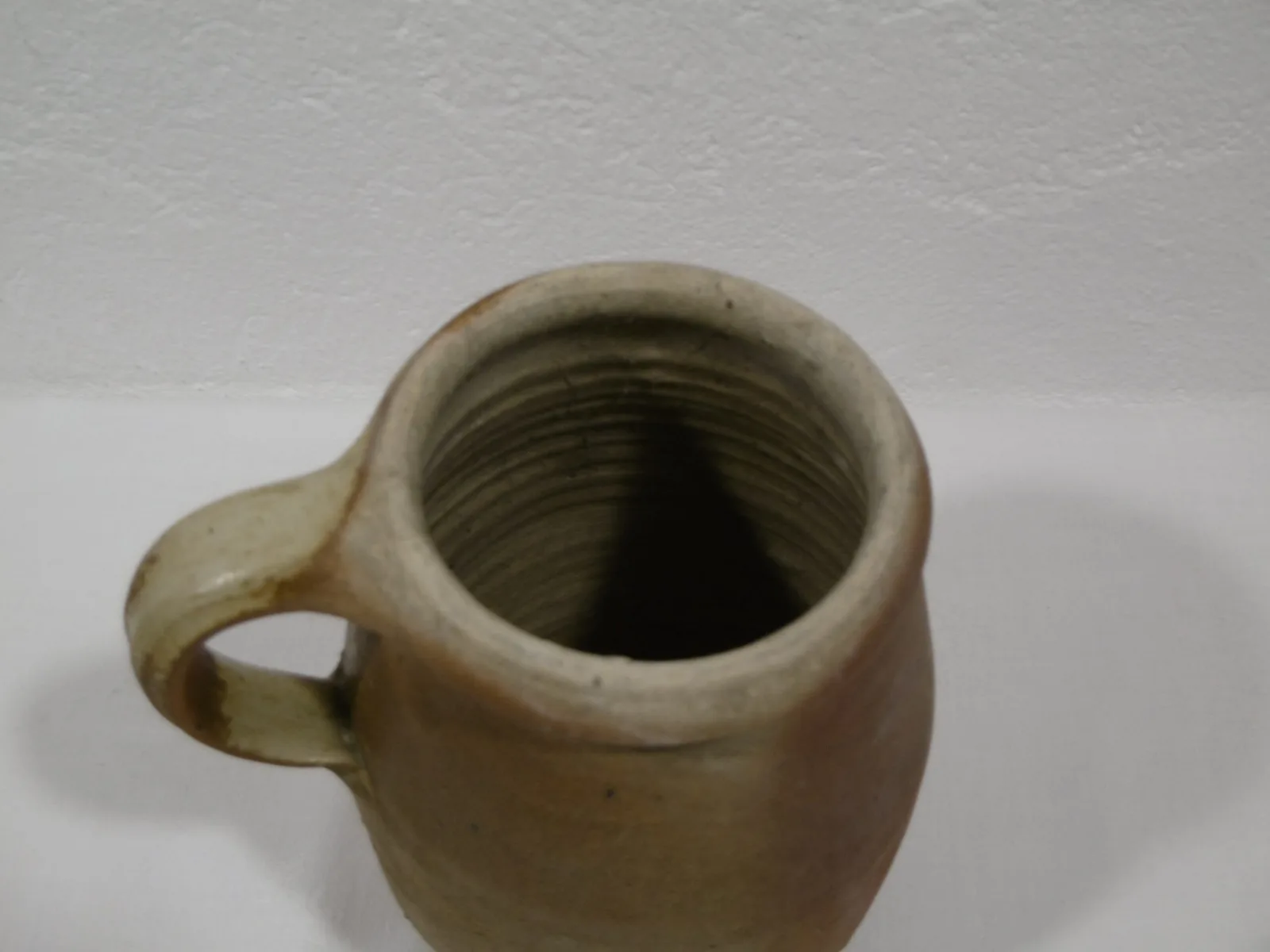 Pot en grès à une anse – Image 4
