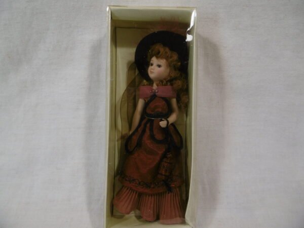 Poupée de collection "Emma" – Image 2