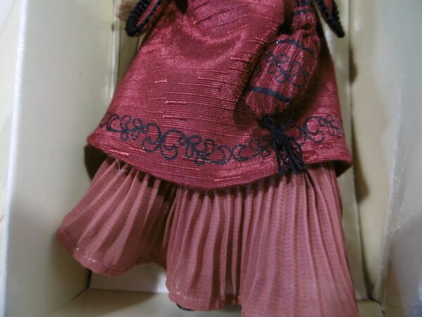Poupée de collection "Emma" – Image 5