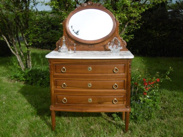 Commode coiffeuse style Louis XVI