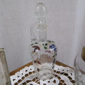 Carafe en verre émaillé