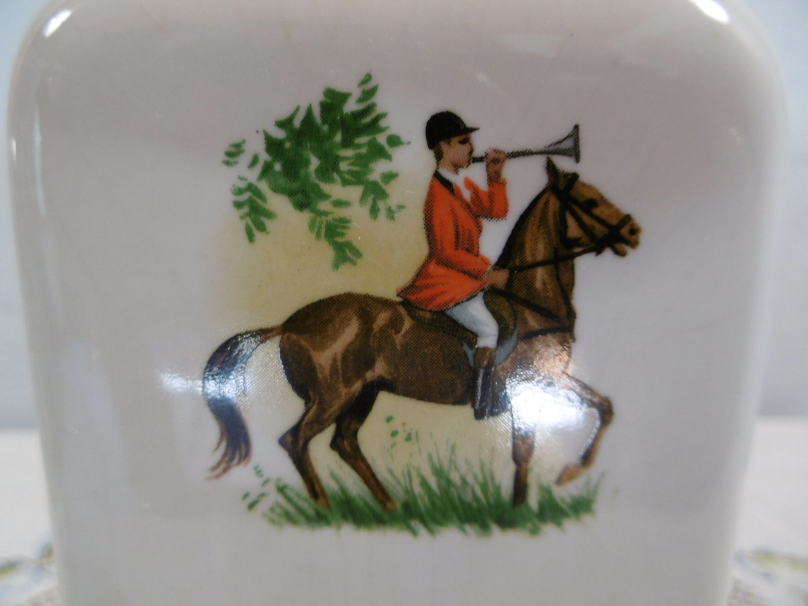 Bouteille en porcelaine – Image 8