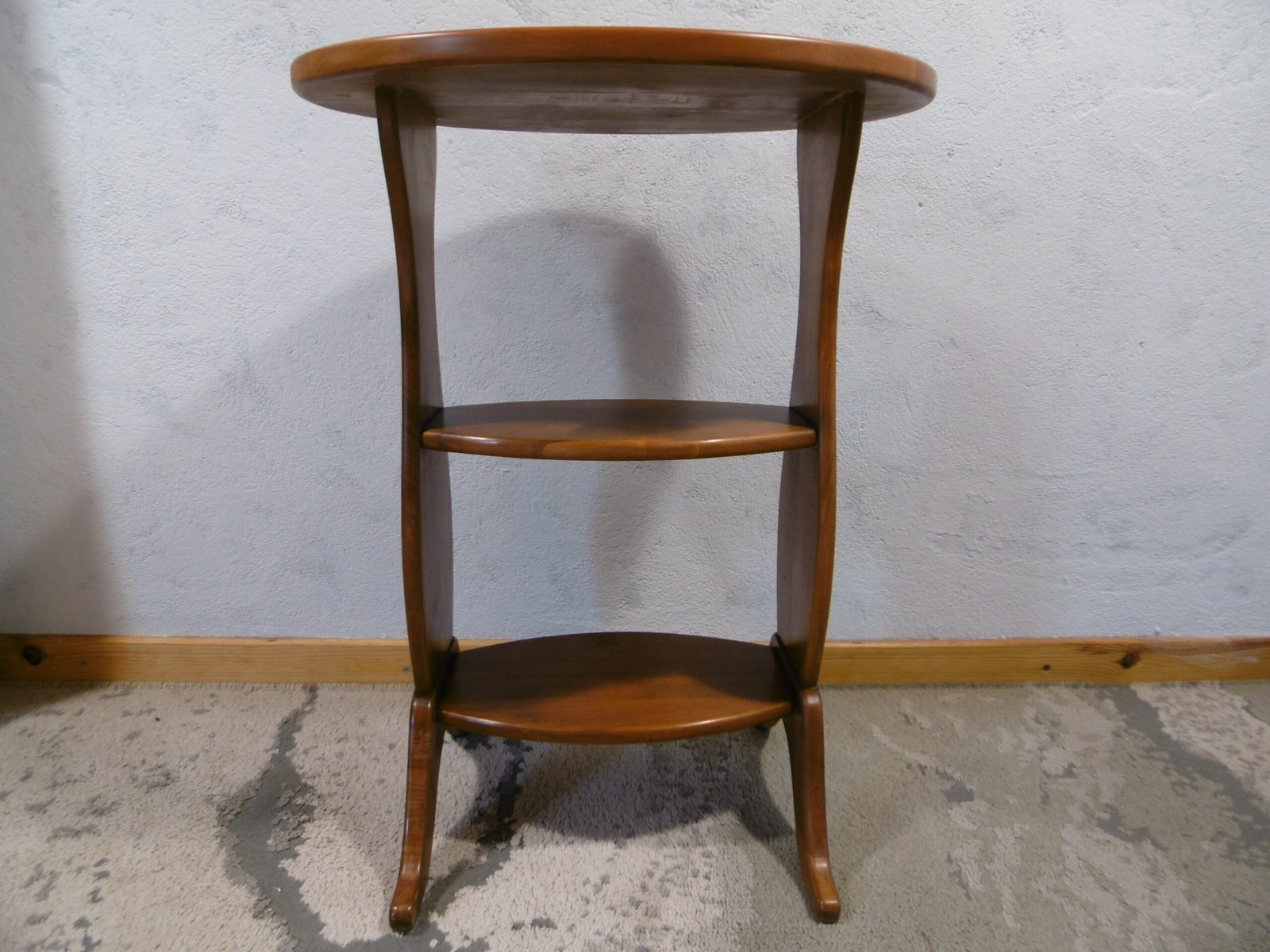 Table d'appoint ovale – Image 3
