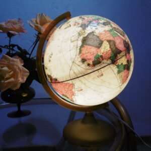Lampe globe terrestre