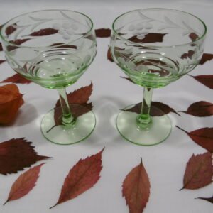 Verres à vin blanc Art déco en "Ouraline"