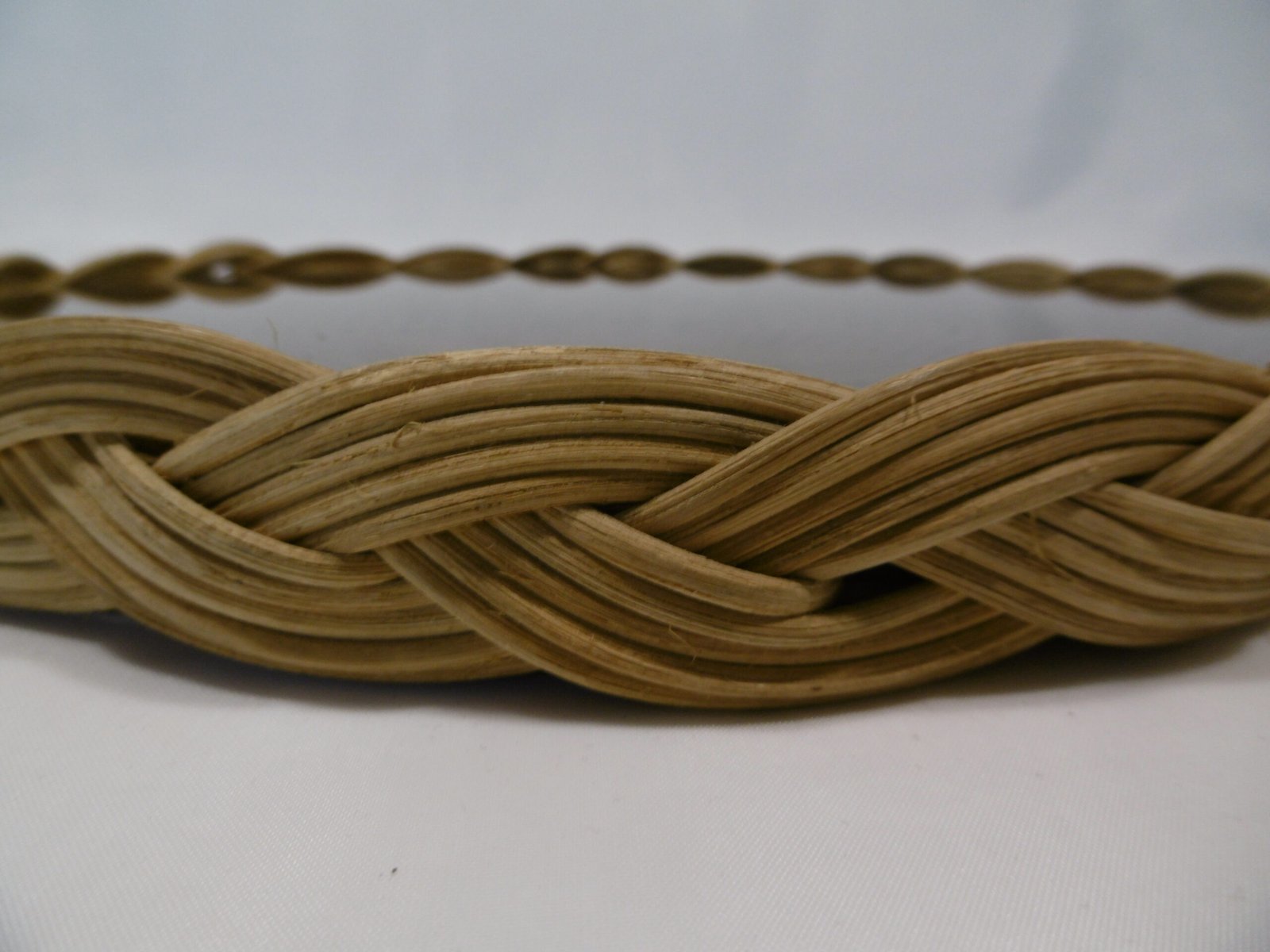 Dessous de plat vintage en rotin – Image 6