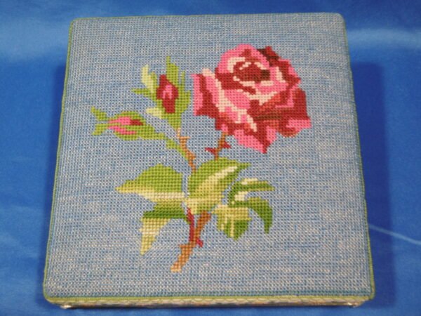 Boîte à friandises "Rose épanouie" – Image 2