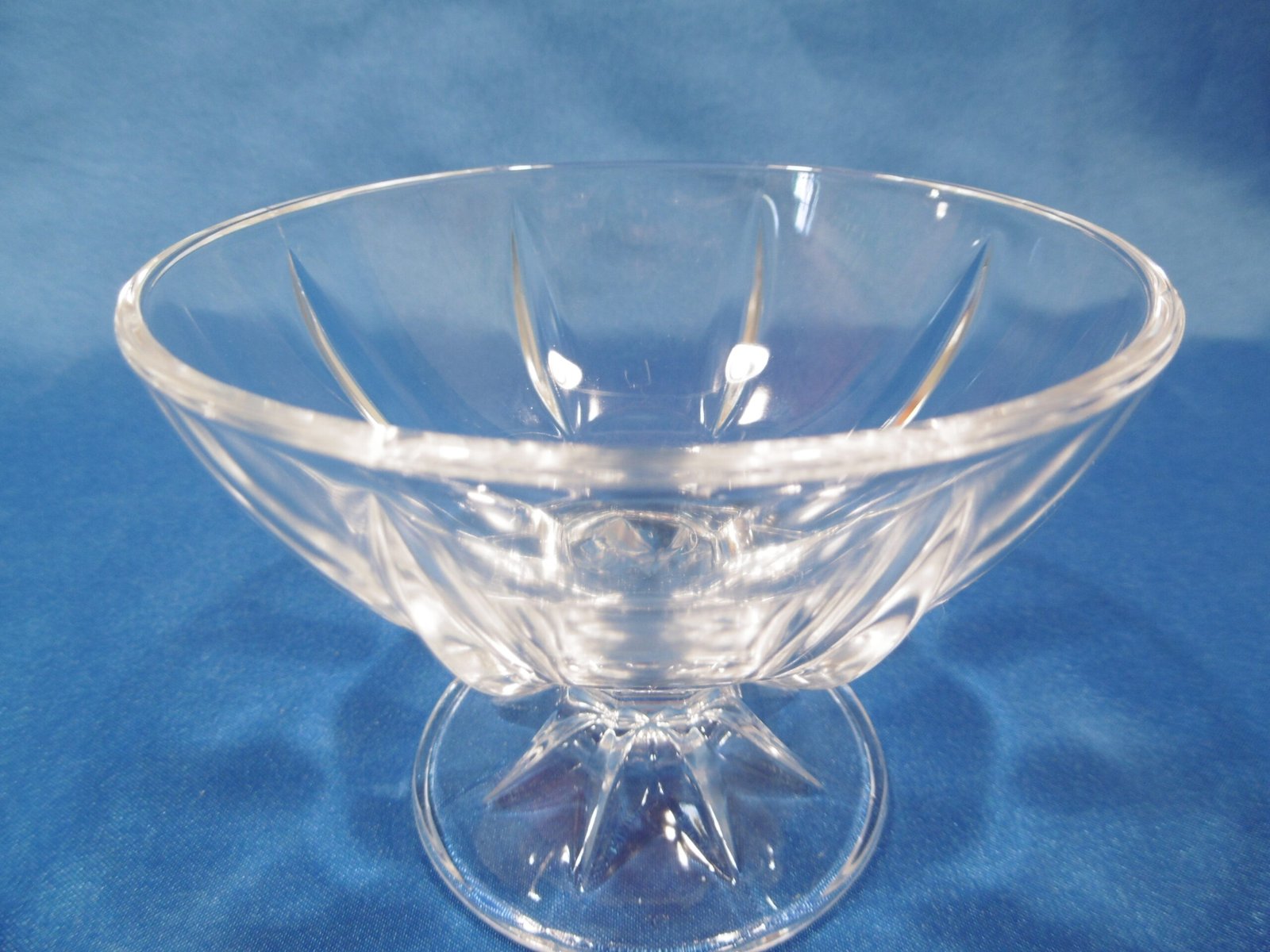 Verres, coupes à champagne, à fruit, à glace – Image 6