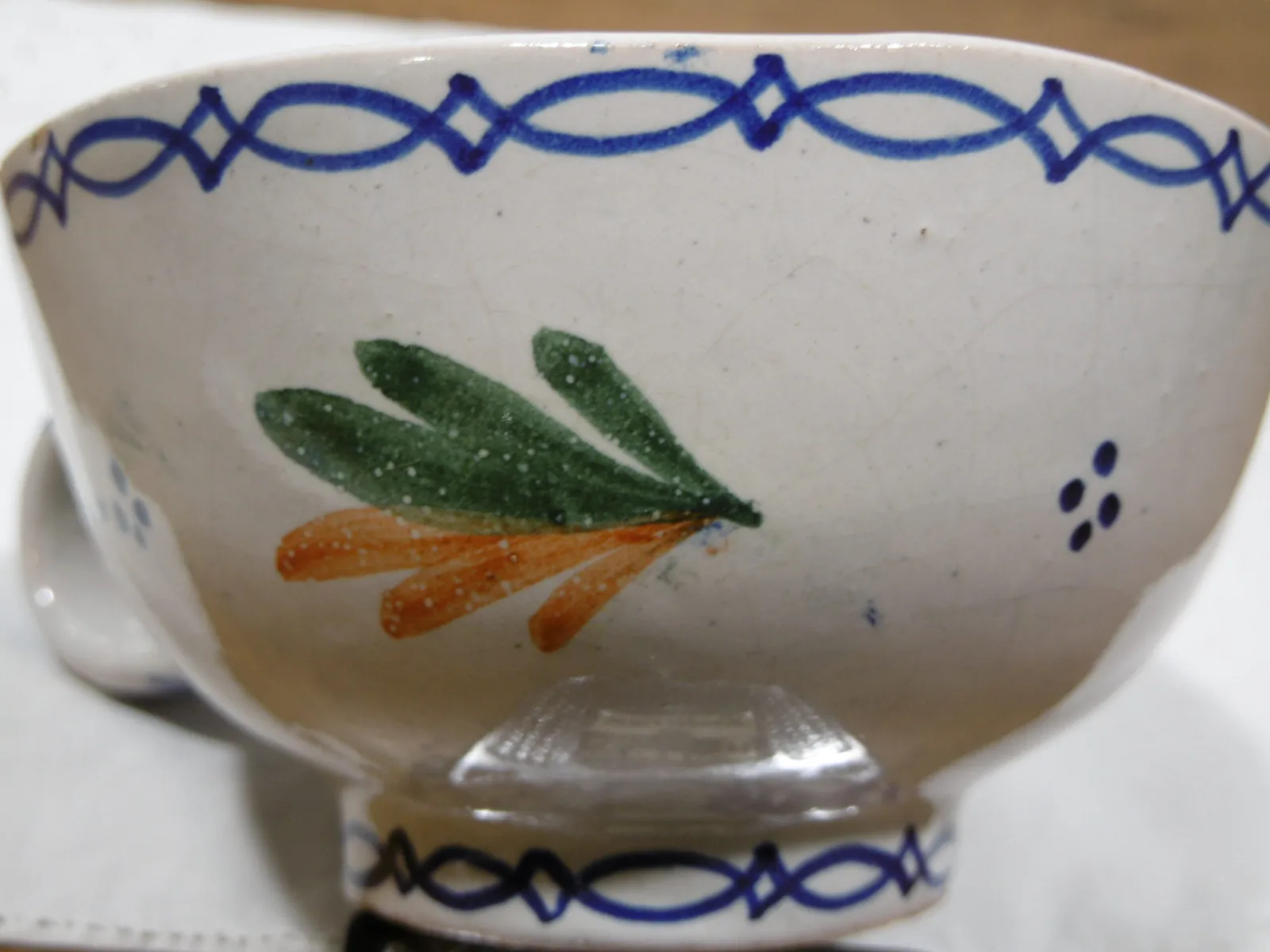 Tasse parlante "Estalles" Malicorne, style Henriot – Image 8