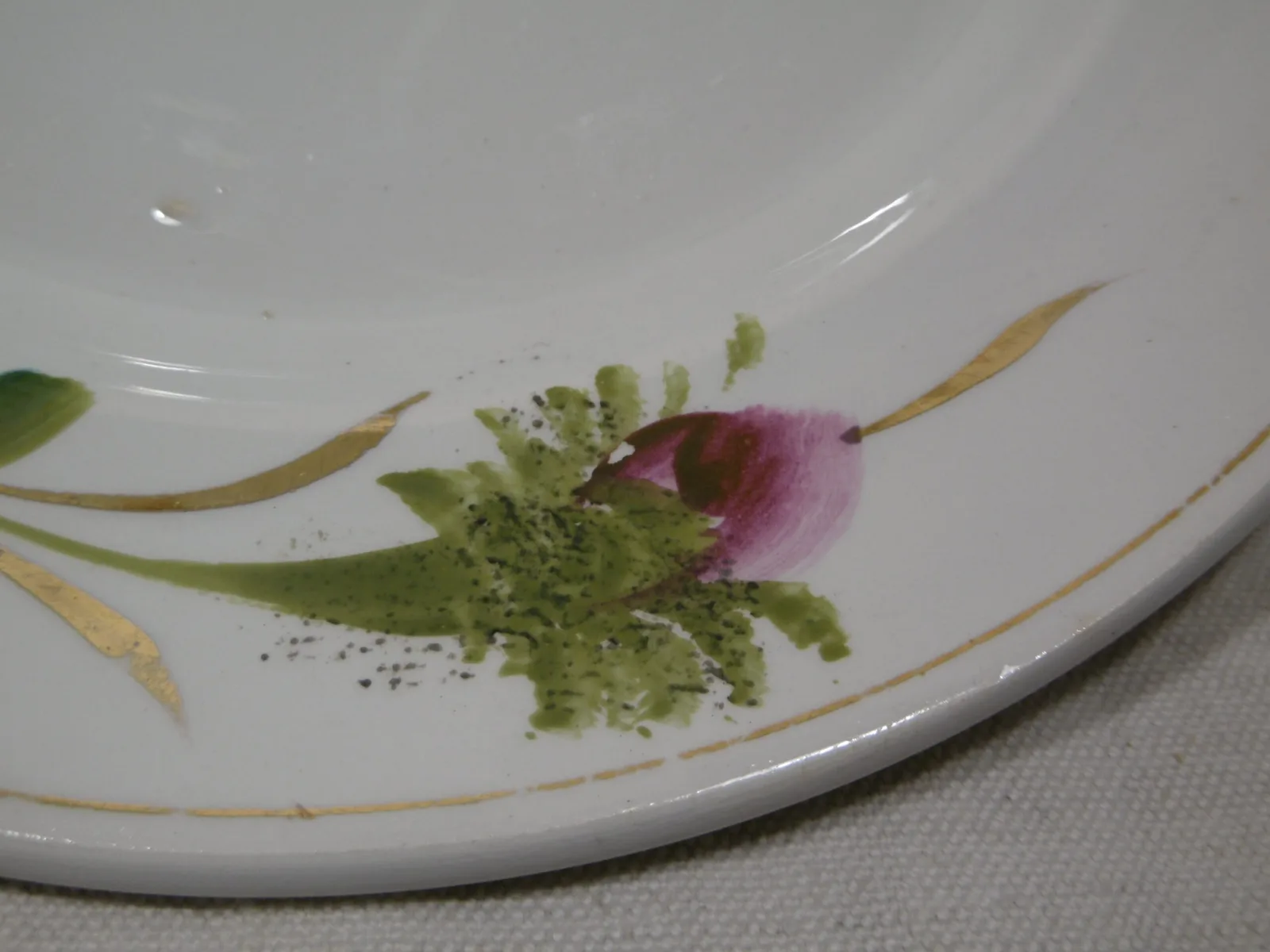 Plat creux rond Moulin des Loups "Boutons de roses" – Image 8