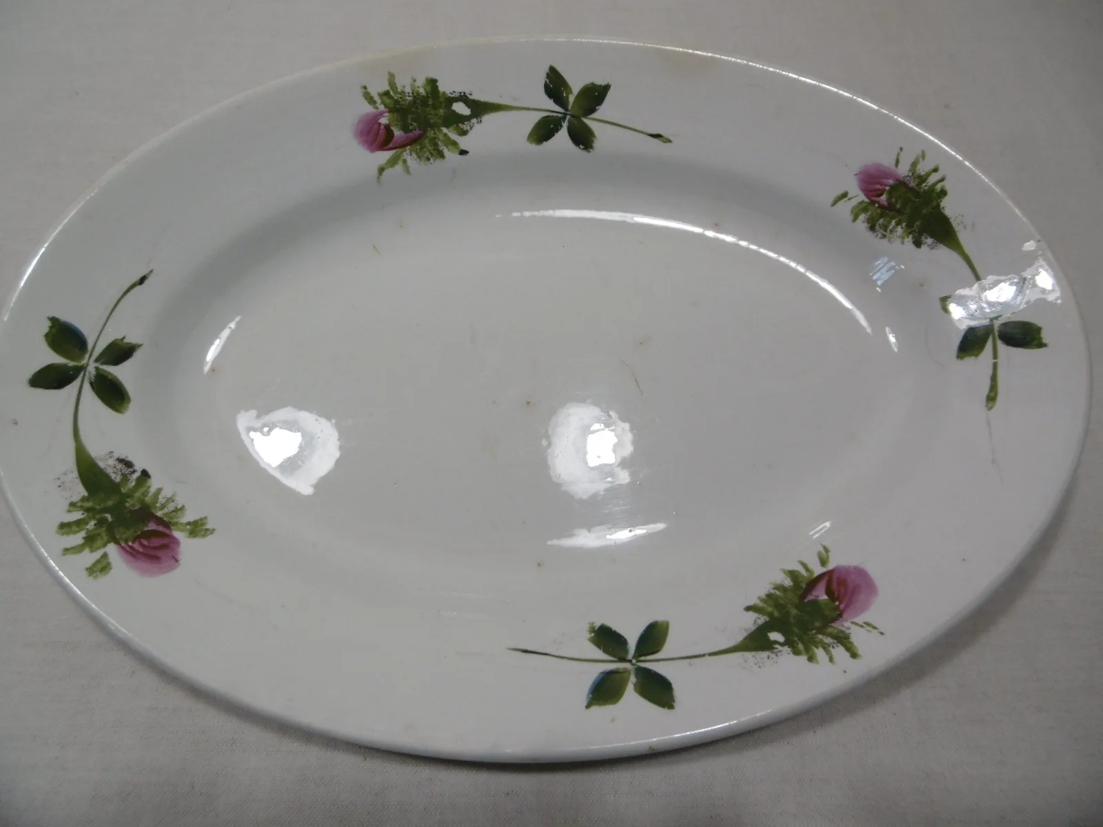 Plat ovale Moulin des Loups "Boutons de roses" – Image 2