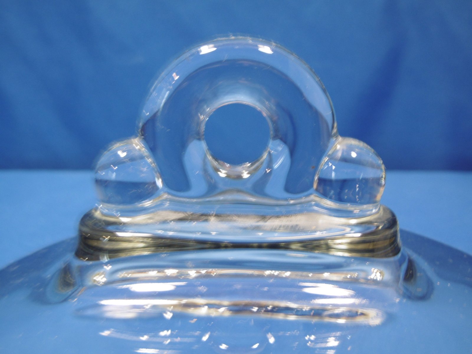 Plateau à fromage en verre avec sa cloche – Image 10